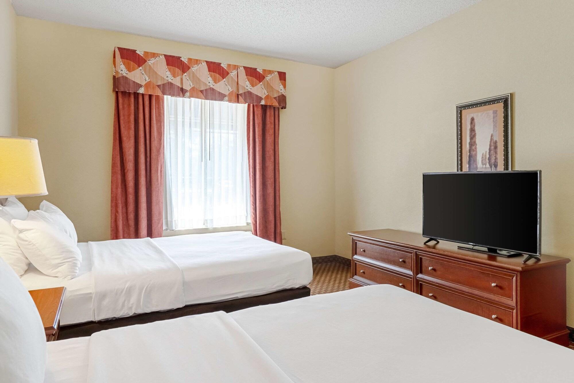 Quality Suites San Antonio Northeast Buitenkant foto